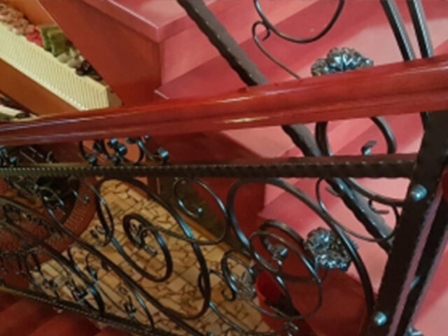 Kuta balustrada wewnętrzna z&nbsp;pochwytem BKW 011