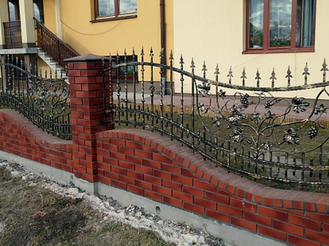 Ogrodzenie ozdobne o&nbsp;kształcie fali OK 026
