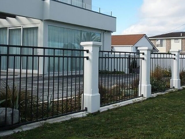 Nowoczesne ogrodzenie OK 013