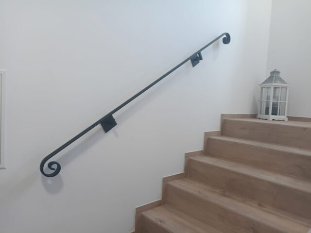 Pochwyt prosty ozdobny KA 3