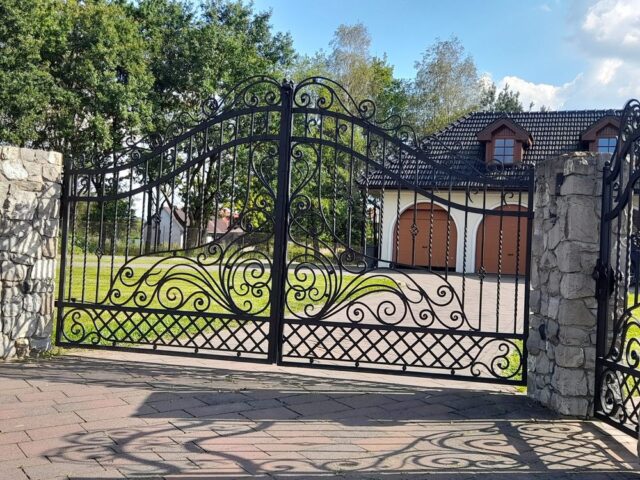 bramy-kute-przesuwne-i-uchylne-3