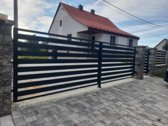 Brama ogrodzeniowa, wjazdowa, uchylna, nowoczesna BU 097