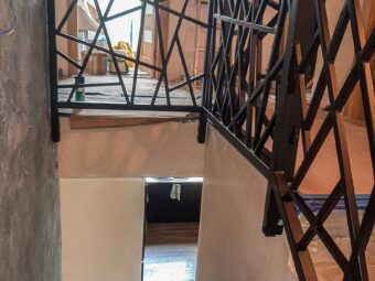 Wewnętrzna balustrada metalowa BKW 043