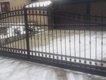 Przesuwna brama wjazdowa ogrodzeniowa kuta BP 023