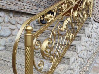Balustrada zewnętrzna balkonowa złota BKZ 086