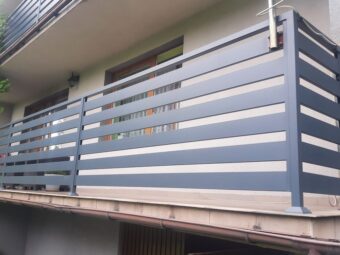 Balustrada zewnętrzna balkonowa czarna BKZ 088