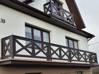 Balustrada zewnętrzna balkonowa brązowa nowoczesna BKZ 089