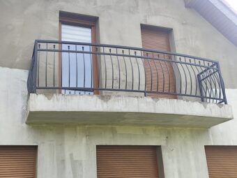 Balustrada zewnętrzna balkonowa BKZ 095